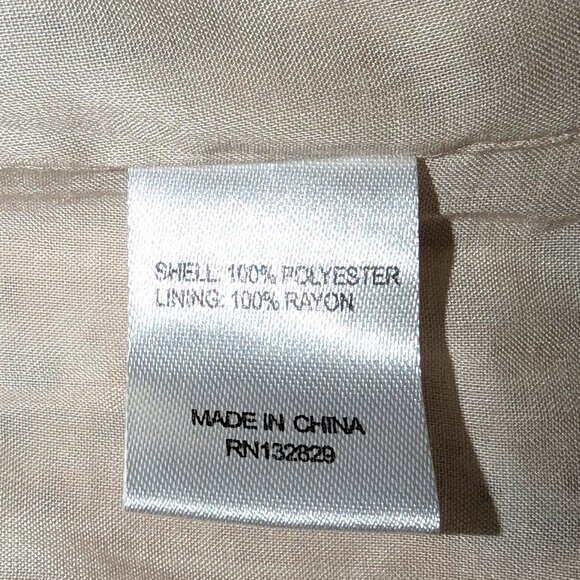 NWT Lovers + Friends | Jill Mini Eyelet Skirt in Peach Ditsy Floral | Size Small - Picture 7 of 10